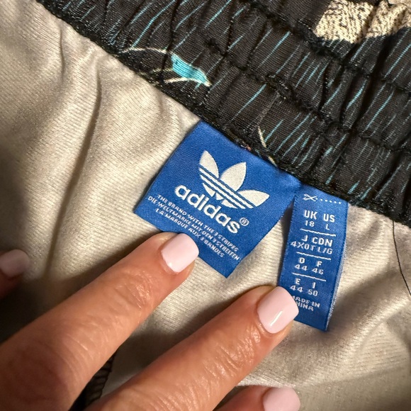 Adidas Farm Xilo Floresta print shorts Jungle animal 3 stripes Sz L - Picture 3 of 5